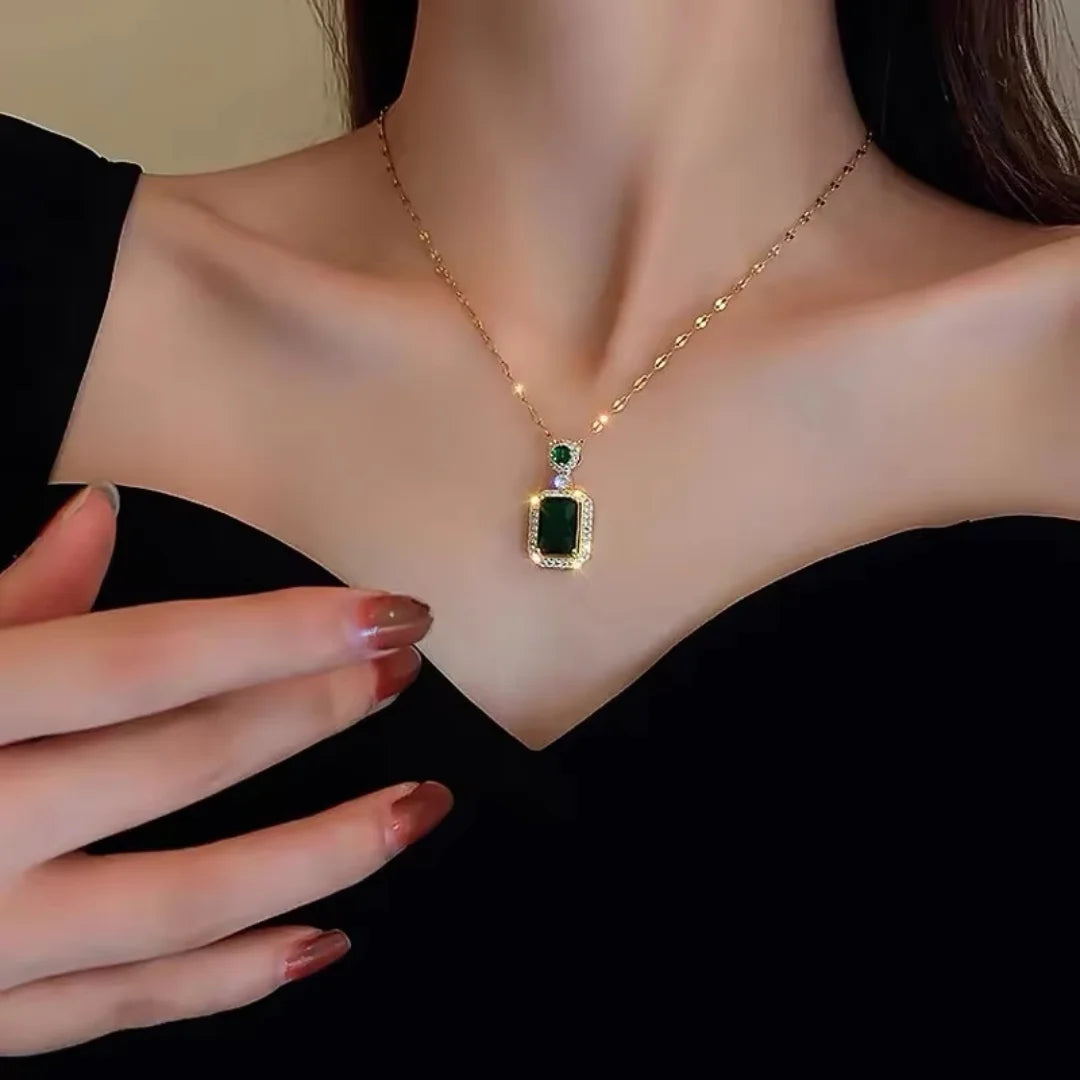 May Emerald Birthstone Jewelry Set