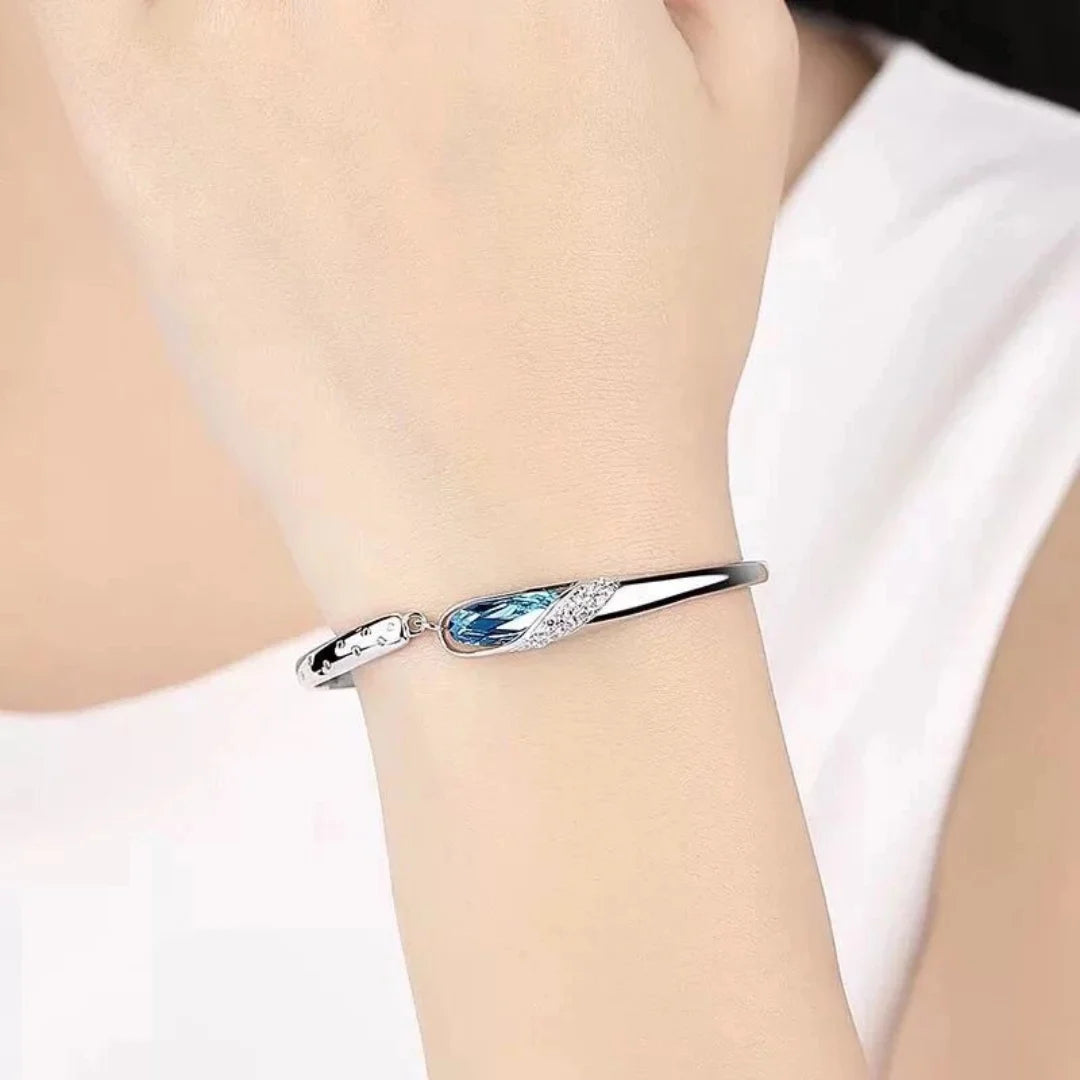 March Aquamarine Birthstone Bracelet